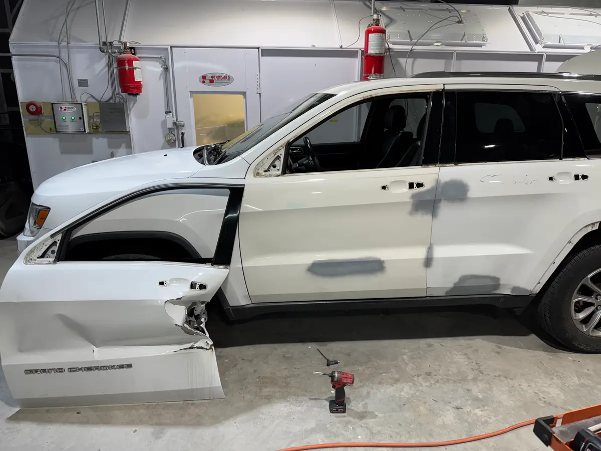 Jeep Grand Cherokee before collision repair Charleston SC